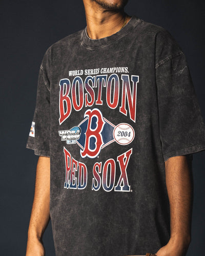 World Series 2004 Vintage Relaxed Fit T-Shirt (Black Acid Wash)- Boston Red Sox
