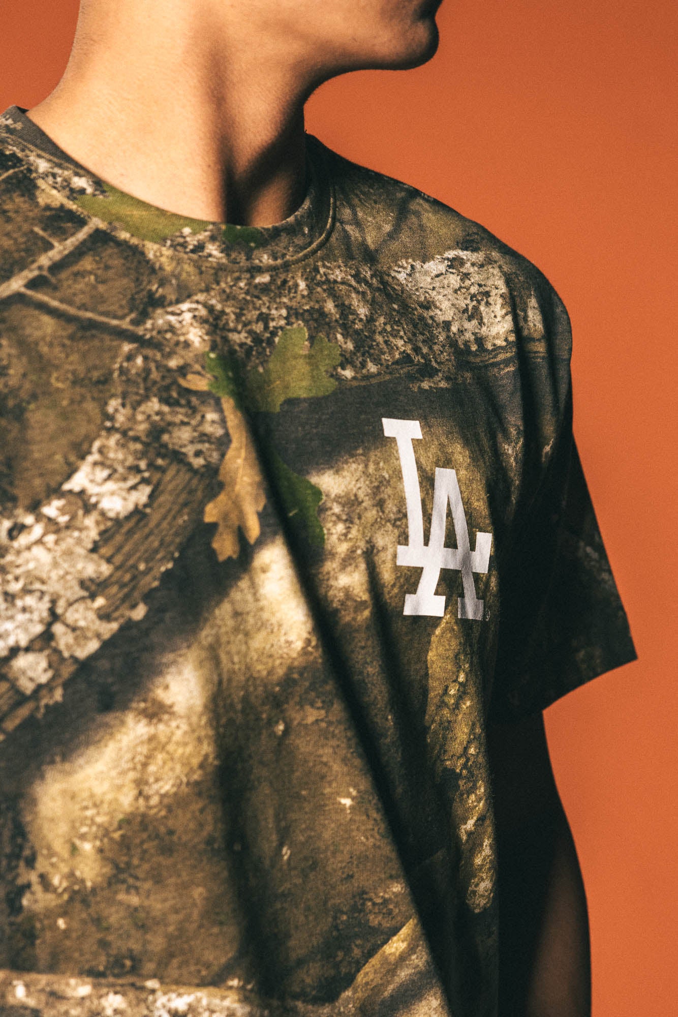 Realtree APX T-Shirt - Los Angeles Dodgers