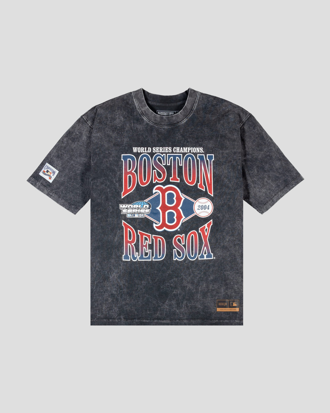 希少 2004 RED SOX ワールドシリーズ優勝記念 ユニフォーム USA製 World Series 2004 Vintage Relaxed Fit T-Shirt (Black Acid Wash