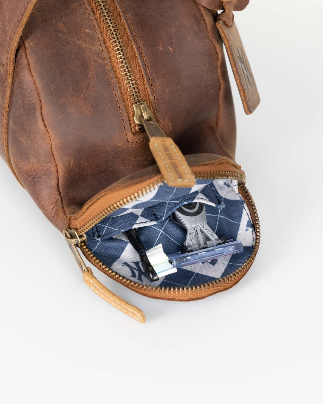 Glove Leather Toiletry Bat Bag New York Yankees Baseballism Online